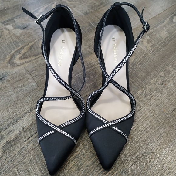 Le Chateau Black Stiletto Heels - Picture 3 of 3